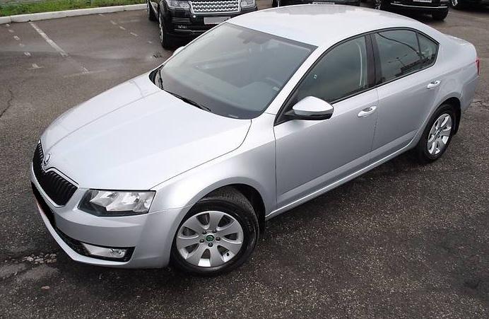 серая Октавия