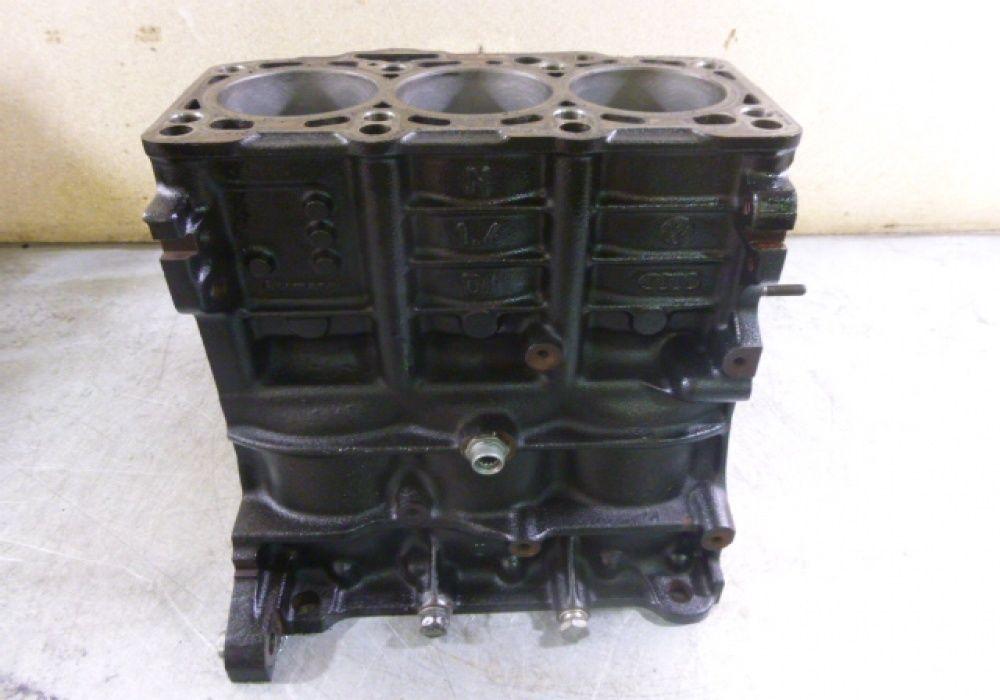 блок двигателя 3 цилиндра