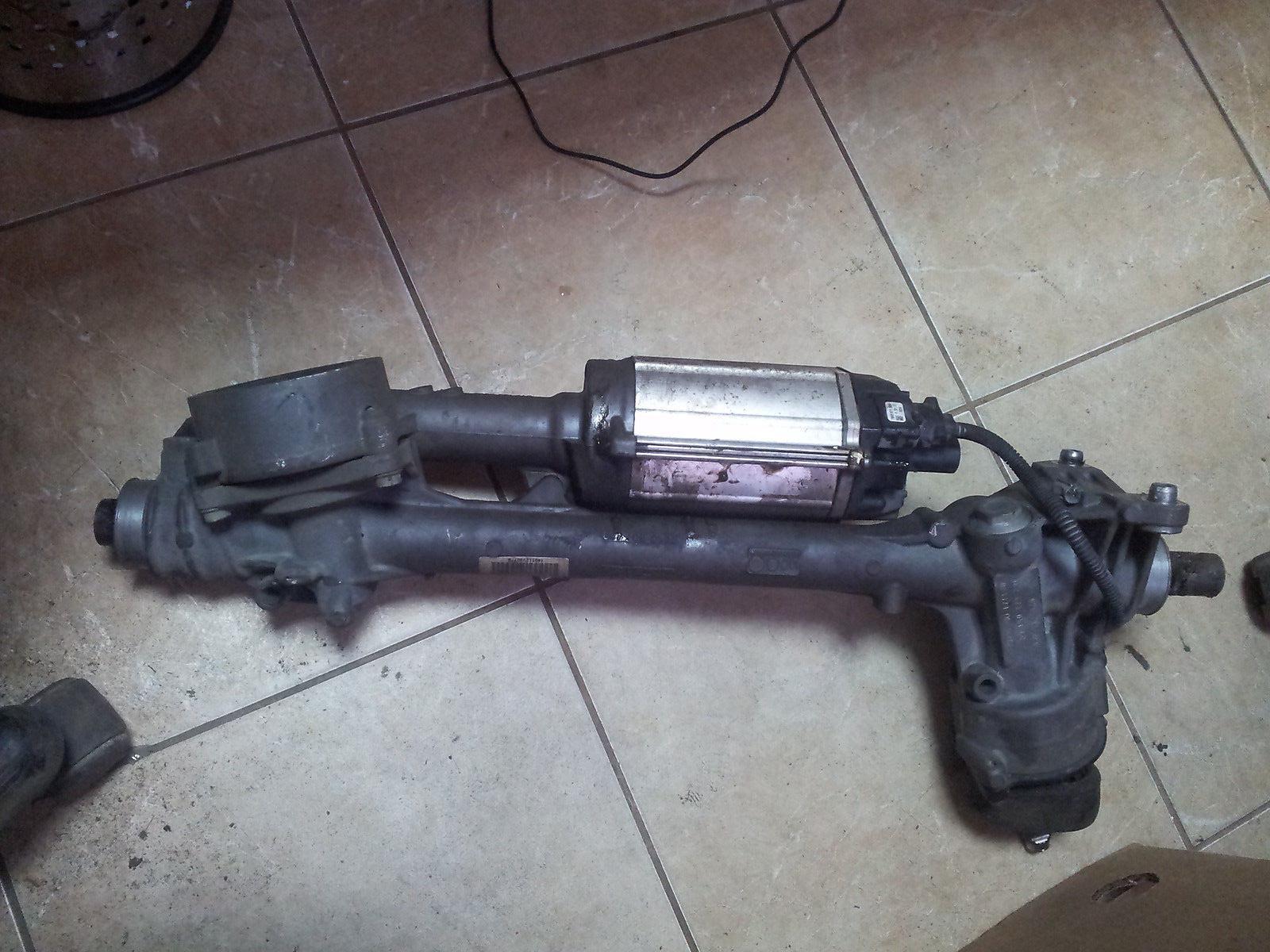 рулевая рейка на Шкоду