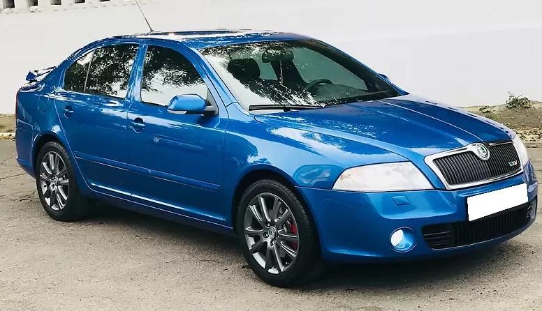 синяя Октавия РС