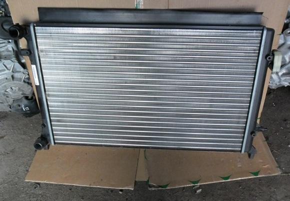 новый радиатор двигателя