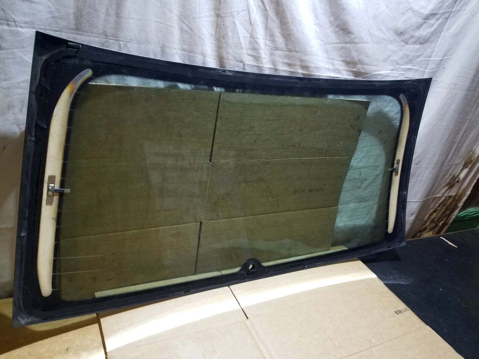 новое лобовое