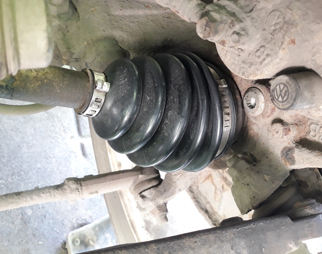 Замена пыльника ШРУС Шкода