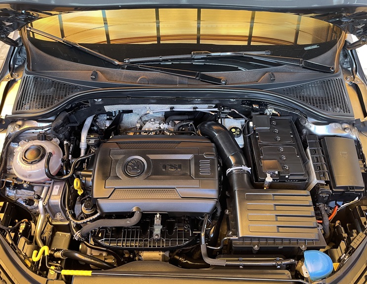 Подготовка Шкода к замене стартера