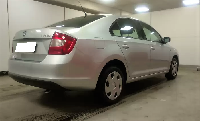 Шкода приехала в сервис на замену рычагов