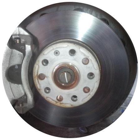 тормозной диск с суппортом