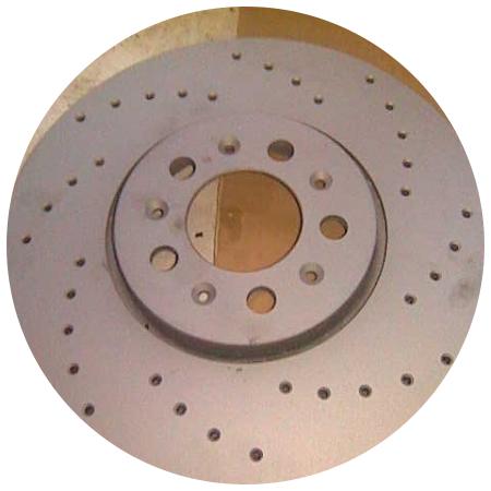 перфорированный тормозной диск