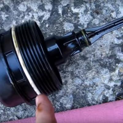 крышка масляного стакана