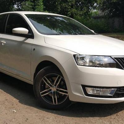 белый Рапид