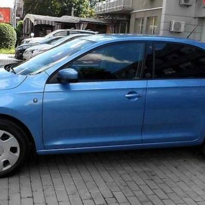 голубой Рапид сбоку