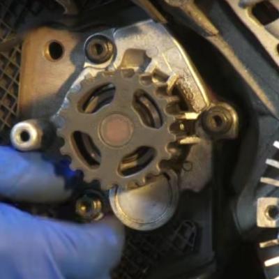 помпа на моторе Шкоды