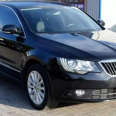 черный Суперб