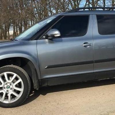 Шкода Йети на улице