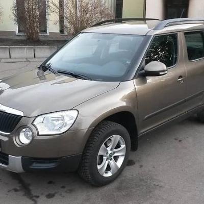 Шкода Йети на улице