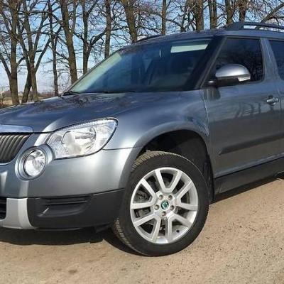 Шкода Йети на улице