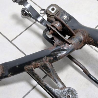 передний подрамник