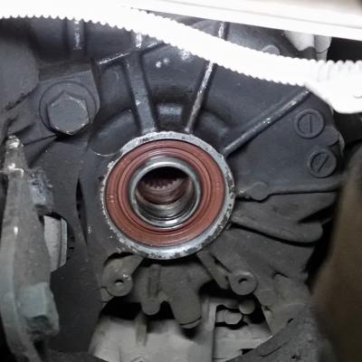 замена сальника на АКПП Октавия