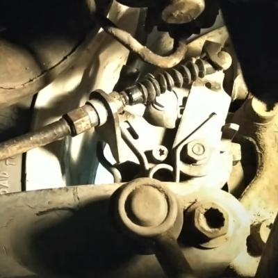 Замена тросов ручника Шкода Йети