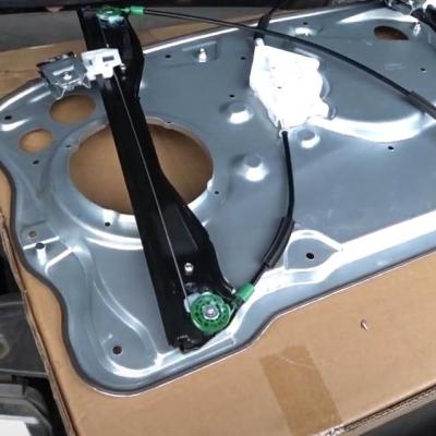 новый комплект стеклоподъемника на Шкоду Фабия