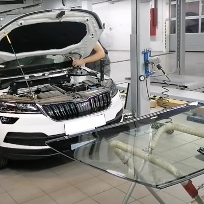 Замена лобового стекла Шкода Карок