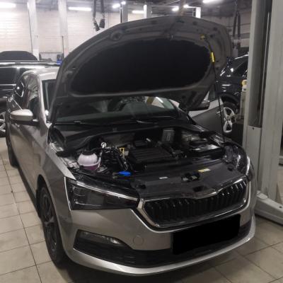 Подготовка Шкода Рапид к замене датчика распредвала