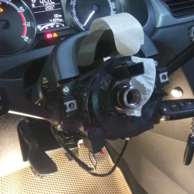 Замена подрулевого шлейфа Шкода Рапид