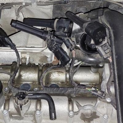 Замена свечей зажигания Шкода Карок