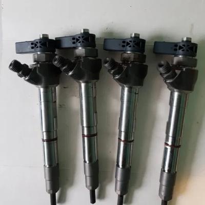 Дизельные форсунки сняты для чистки