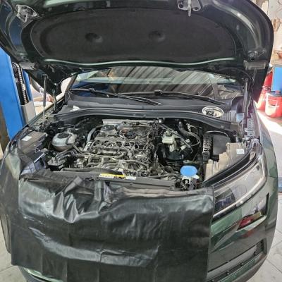 Шкода Кодиак в процессе замены масляного насоса