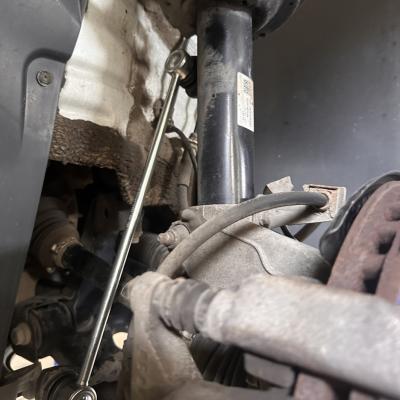 Замена стоек стабилизатора Шкода Кодиак