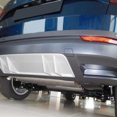 Отремонтированный задний бампер