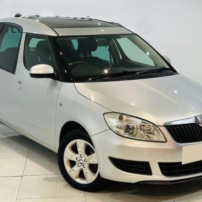 Шкода Румстер в автотехцентре после замены термостата