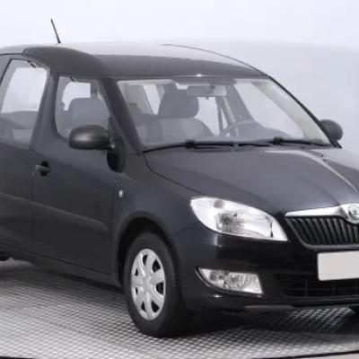 Шкода Румстер в автотехцентре после ремонта механической КПП