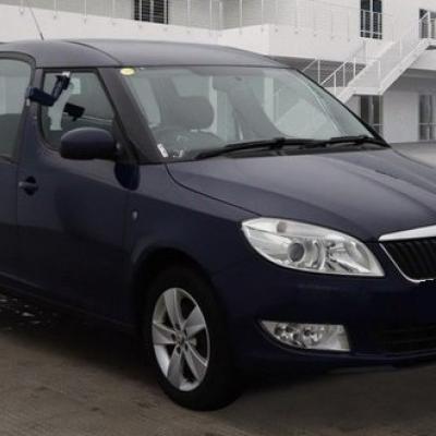 Шкода Румстер в автотехцентре после замены амортизаторов