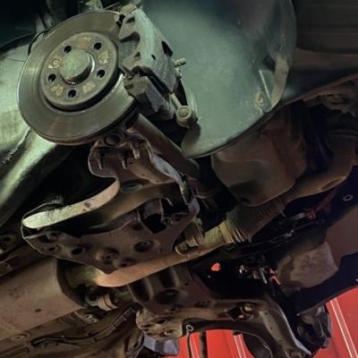 Замена рулевой рейки Шкода Румстер