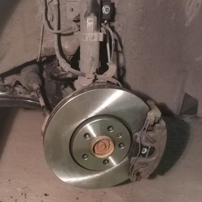 Замена тормозных дисков Шкода Румстер