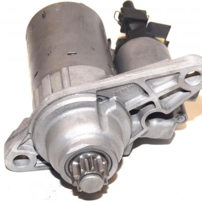 стартер ВАГ на белом фоне