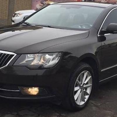 черный Суперб