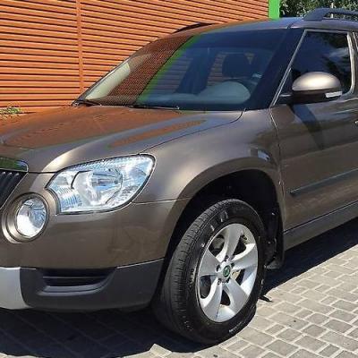 Шкода Йети на улице